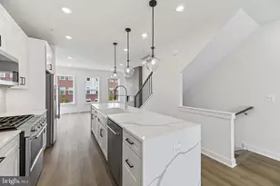 2042 Henson Norris St, Rockville, MD 20850 - Photo 15