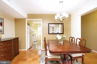 886 Azalea Drive #22-886, Rockville, MD 20850 - Photo 5