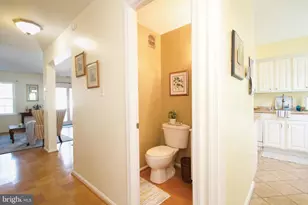 886 Azalea Dr, Rockville, MD 20850 - Photo 11