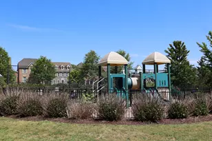 207 Community Center Ave, Gaithersburg, MD 20878 - Photo 29