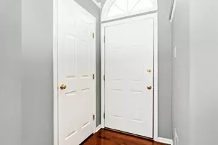 18637 Clovercrest Cir, Olney, MD 20832 - Photo 3