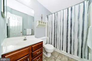 18637 Clovercrest Cir, Olney, MD 20832 - Photo 23
