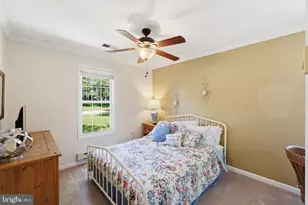 19608 Gott St, Poolesville, MD 20837 - Photo 27