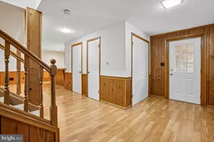 9208 Fall River Ln, Potomac, MD 20854 - Photo 35