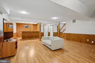 9208 Fall River Ln, Potomac, MD 20854 - Photo 37