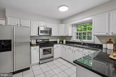 9208 Fall River Lane, Potomac, MD 20854 - Photo 9