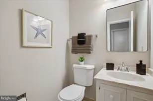 9208 Fall River Ln, Potomac, MD 20854 - Photo 19