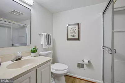 9208 Fall River Lane, Potomac, MD 20854 - Photo 39