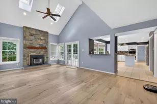 12320 Pissaro Dr, North Potomac, MD 20878 - Photo 11
