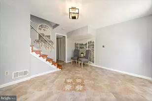 19052 Capehart Dr, Montgomery Village, MD 20886 - Photo 5