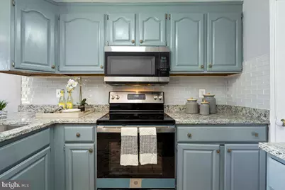 19052 Capehart Drive, Montgomery Village, MD 20886 - Photo 7