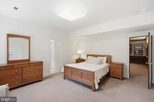 9200 Redwood Ave, Bethesda, MD 20817 - Photo 35