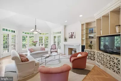 9200 Redwood Avenue, Bethesda, MD 20817 - Photo 9
