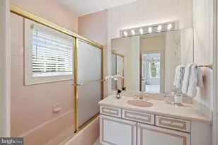 9200 Redwood Ave, Bethesda, MD 20817 - Photo 25