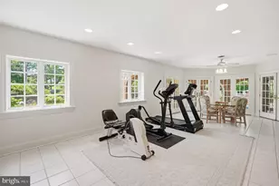 9200 Redwood Ave, Bethesda, MD 20817 - Photo 37