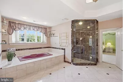 9200 Redwood Avenue, Bethesda, MD 20817 - Photo 19