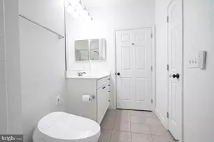501 Hungerford Dr, Rockville, MD 20850 - Photo 25