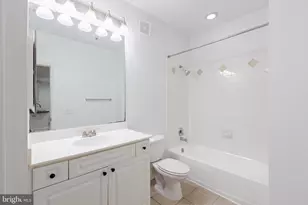 501 Hungerford Dr, Rockville, MD 20850 - Photo 19