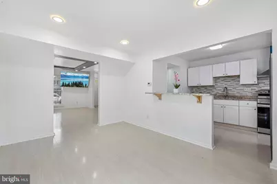 9306 Frostburg Way, Gaithersburg, MD 20886 - Photo 11