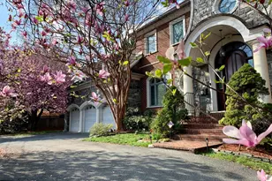 3809 Jones Bridge Rd, Chevy Chase, MD 20815 - Photo 3