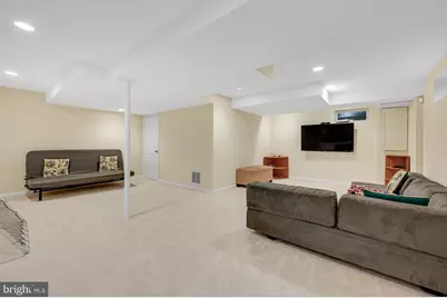 8508 Scarboro Court, Potomac, MD 20854 - Photo 33