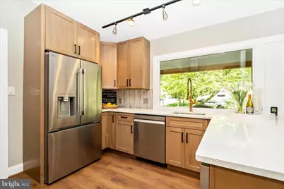 12509 Knightsbridge Court, Rockville, MD 20850 - Photo 13