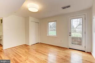 9718 Holmhurst Rd, Bethesda, MD 20817 - Photo 27