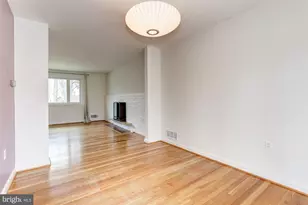 9718 Holmhurst Rd, Bethesda, MD 20817 - Photo 7