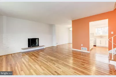 9718 Holmhurst Road, Bethesda, MD 20817 - Photo 3