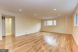 9718 Holmhurst Rd, Bethesda, MD 20817 - Photo 21