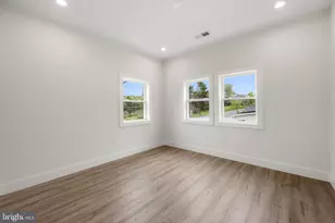 15001 Darnestown Rd, Germantown, MD 20874 - Photo 17