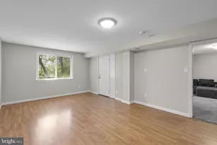 10314 Watkins Mill Dr, Gaithersburg, MD 20886 - Photo 25