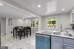 10314 Watkins Mill Dr, Gaithersburg, MD 20886 - Photo 5