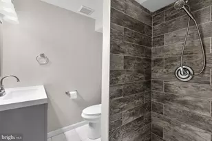 10314 Watkins Mill Dr, Gaithersburg, MD 20886 - Photo 27