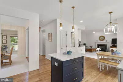 18028 Red Rocks Drive, Germantown, MD 20874 - Photo 9