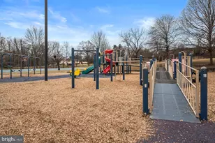 1 Farmcrest Ct, Silver Spring, MD 20905 - Photo 61