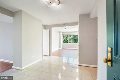 5450 Whitley Park Terrace #803, Bethesda, MD 20814 - Photo 7