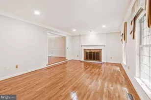 10009 New London Dr, Potomac, MD 20854 - Photo 47