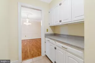 10009 New London Dr, Potomac, MD 20854 - Photo 39
