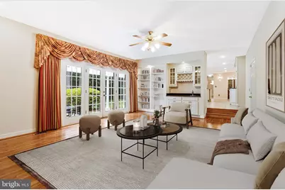 10009 New London Drive, Potomac, MD 20854 - Photo 29