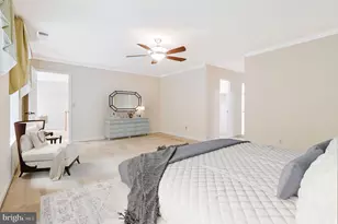 10009 New London Dr, Potomac, MD 20854 - Photo 11