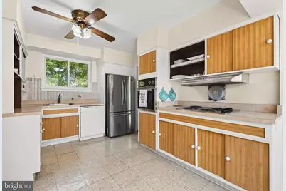 914 Kenbrook Court, Silver Spring, MD 20902 - Photo 7