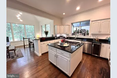 7809 Fox Gate Court, Bethesda, MD 20817 - Photo 3