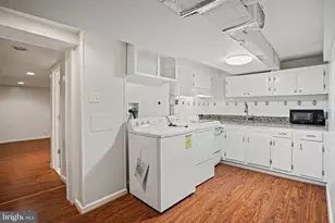 12030 Valleywood Dr, Silver Spring, MD 20902 - Photo 15