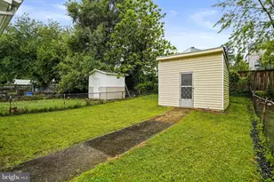 12030 Valleywood Dr, Silver Spring, MD 20902 - Photo 21