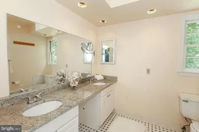 8712 Seven Locks Road, Bethesda, MD 20817 - Photo 9
