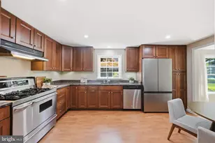 8008 Inspection House Rd, Potomac, MD 20854 - Photo 5