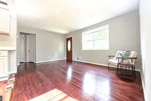 11706 Hatcher Pl, Silver Spring, MD 20902 - Photo 3