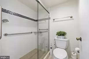 15115 Interlachen Dr, Silver Spring, MD 20906 - Photo 19