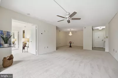 15115 Interlachen Drive #3-215, Silver Spring, MD 20906 - Photo 5